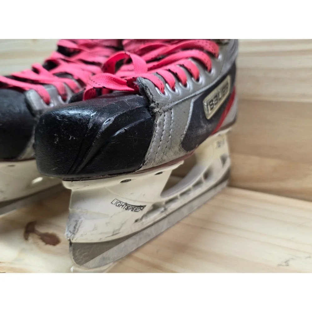 Bauer Vapor X3.0 Ice Hockey Skates Light Speed Youth Size 3.5 - Used‎